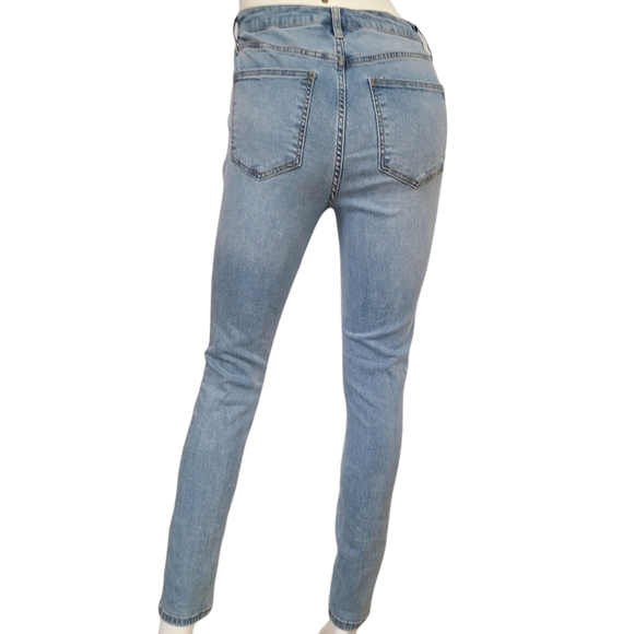 Forever 21 High Rise Distressed Jeans 27 - Picture 6 of 8